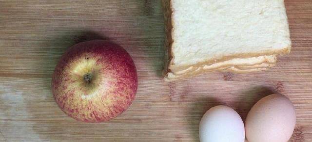 苹果菜鸟裹裹更新测试版:早餐别再买了，教你营养又美味的做法，外表酥脆，内陷软糯，真香