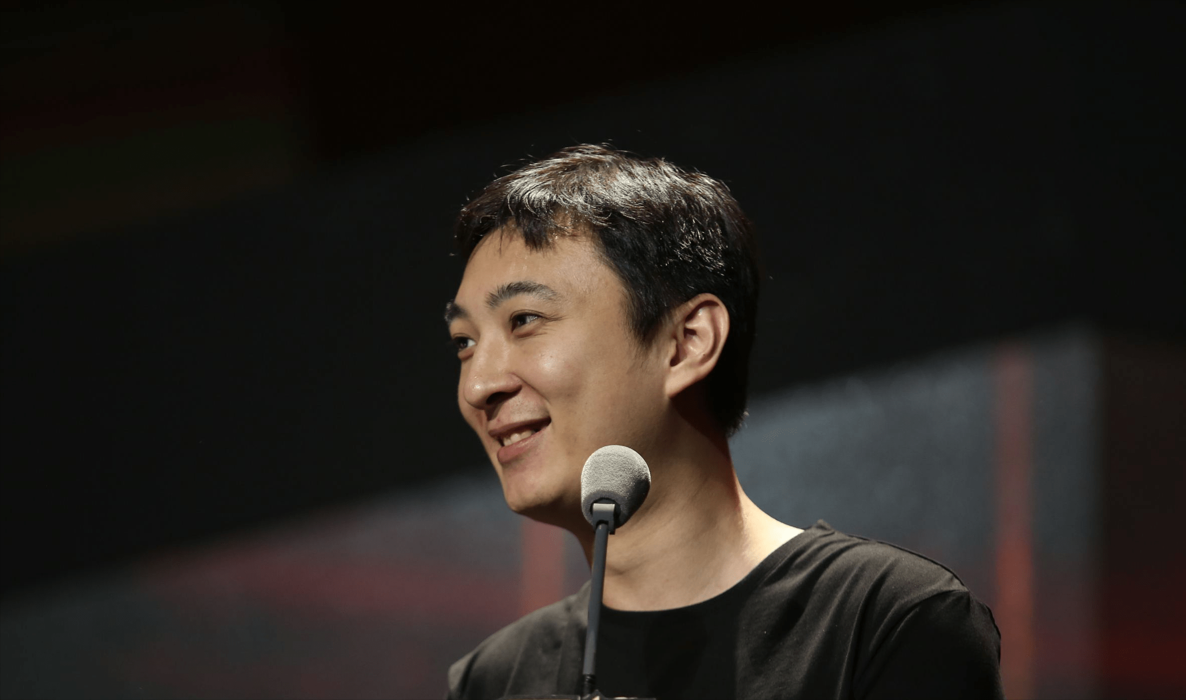 王思聪搞笑壁纸苹果版王思聪笑表情包图片大全